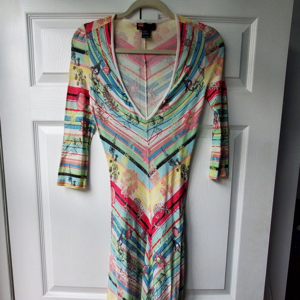 Multi color print dress
